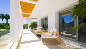 Resa Estates by Geraldine jesus villa te koop sale venta Ibiza side exterior terrace.jpg